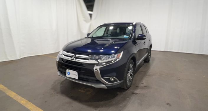 Thumbnail: 2016 Mitsubishi Outlander - 1