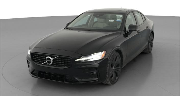 Thumbnail: 2022 Volvo S60 - 1
