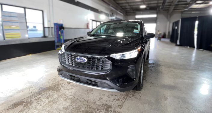 Thumbnail: 2025 Ford Escape - 1