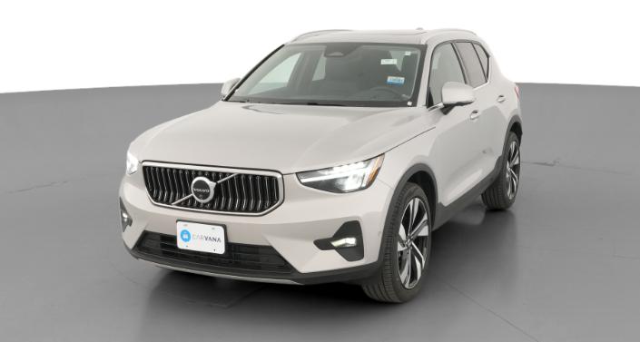 Thumbnail: 2025 Volvo XC40 - 1