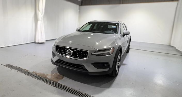 2025 Volvo V60 B5 Plus -
                  Union City, GA