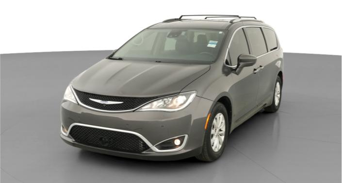 Thumbnail: 2018 Chrysler Pacifica - 1