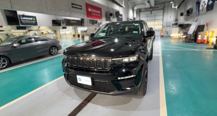 Thumbnail: 2023 Jeep Grand Cherokee - 1