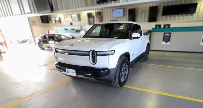 Thumbnail: 2025 Rivian R1T - 1