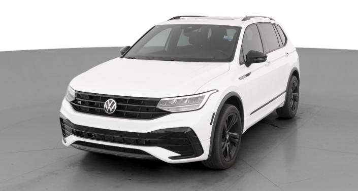 Thumbnail: 2023 Volkswagen Tiguan - 1