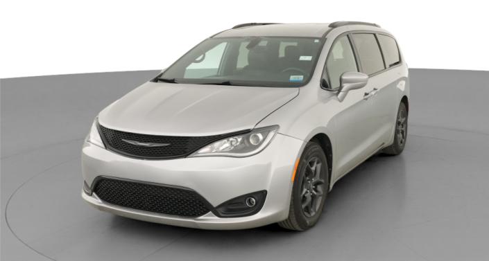 Thumbnail: 2018 Chrysler Pacifica - 1