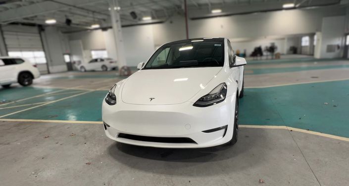 Thumbnail: 2022 Tesla Model Y - 1