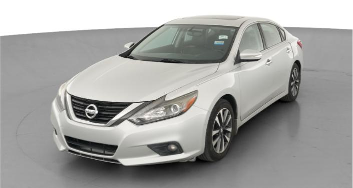 Thumbnail: 2017 Nissan Altima - 1