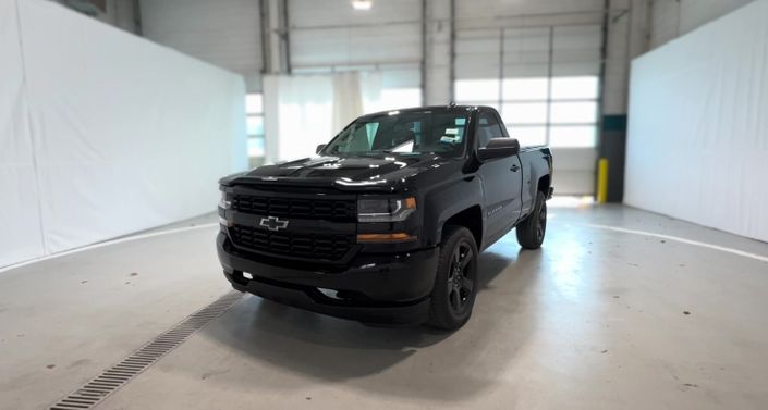 Thumbnail: 2017 Chevrolet Silverado 1500 - 1