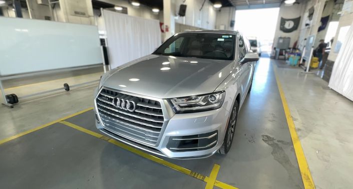 Thumbnail: 2017 Audi Q7 - 1