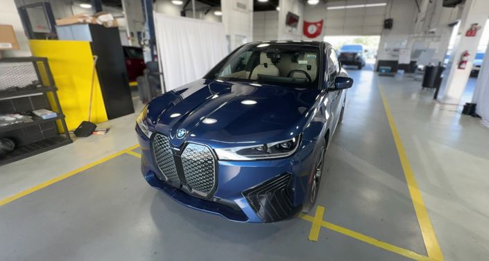 Thumbnail: 2024 BMW iX - 1