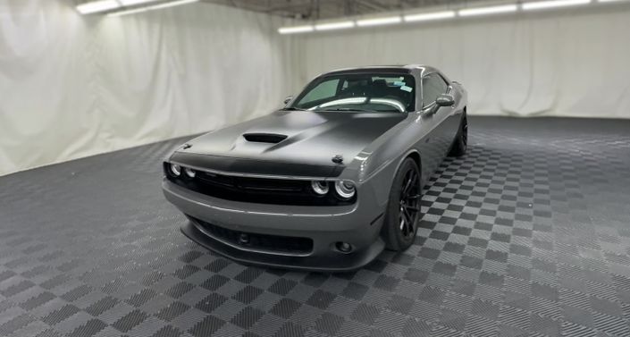 Thumbnail: 2017 Dodge Challenger - 1