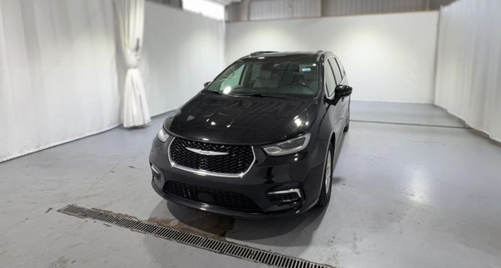 Thumbnail: 2021 Chrysler Pacifica - 1