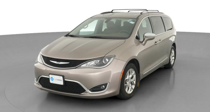 Thumbnail: 2017 Chrysler Pacifica - 1
