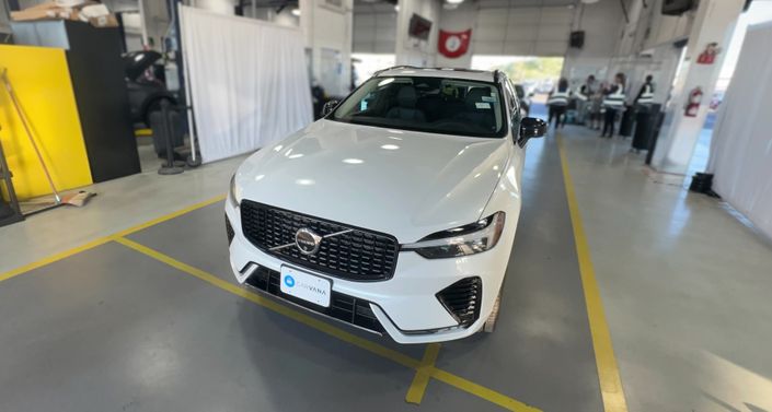 Thumbnail: 2024 Volvo XC60 - 1