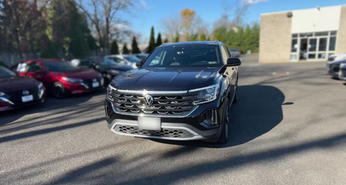 Thumbnail: 2025 Volkswagen Atlas - 1