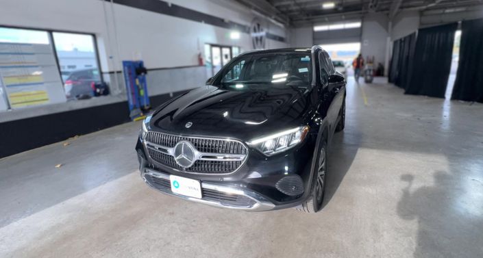 Thumbnail: 2024 Mercedes-Benz GLC - 1