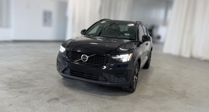 Thumbnail: 2024 Volvo XC40 - 1