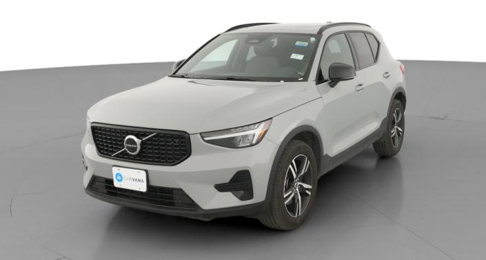 Thumbnail: 2024 Volvo XC40 - 1