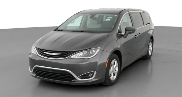 Thumbnail: 2018 Chrysler Pacifica - 1