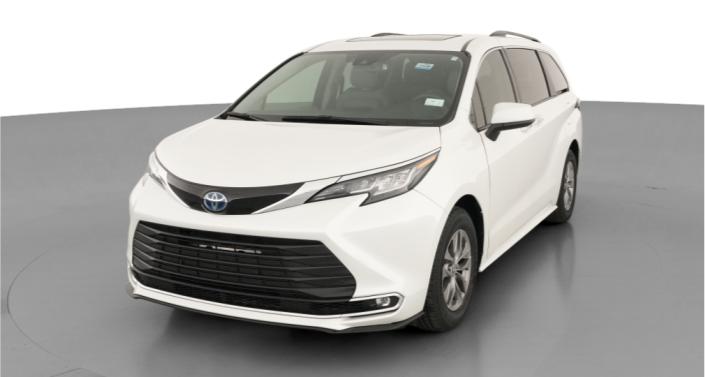 Thumbnail: 2023 Toyota Sienna - 1