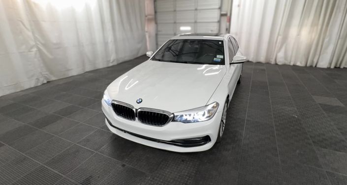 Thumbnail: 2018 BMW 5 Series - 1