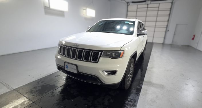 Thumbnail: 2020 Jeep Grand Cherokee - 1