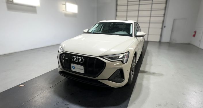 Thumbnail: 2021 Audi e-tron S - 1