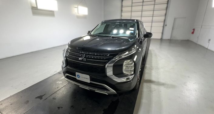 Thumbnail: 2024 Mitsubishi Outlander - 1