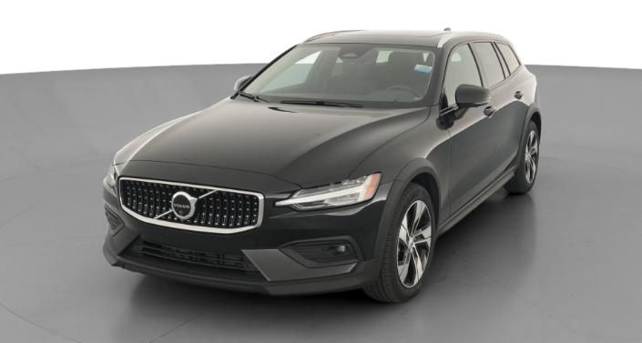 Thumbnail: 2025 Volvo V60 - 1