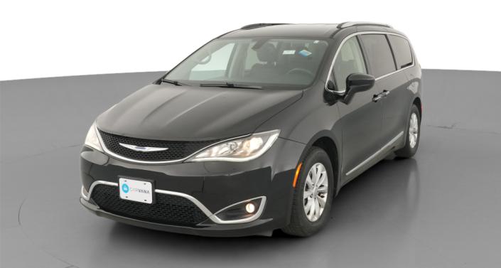 Thumbnail: 2018 Chrysler Pacifica - 1