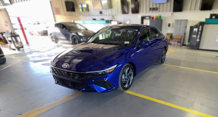 Thumbnail: 2025 Hyundai Elantra - 1