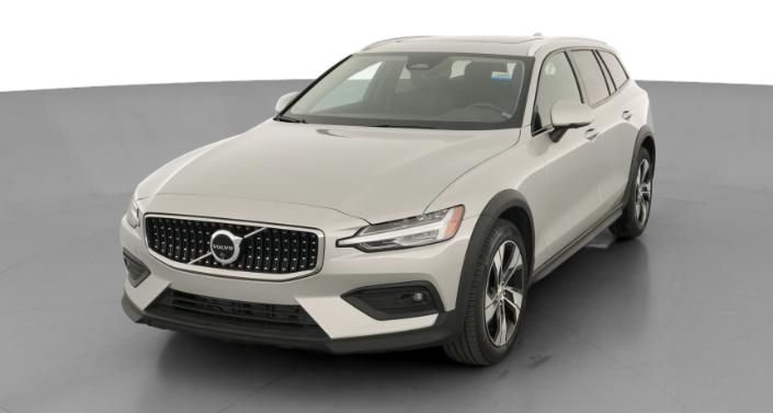Thumbnail: 2025 Volvo V60 - 1