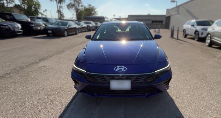 Thumbnail: 2025 Hyundai Elantra - 1