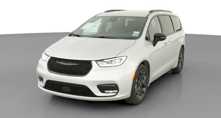 Thumbnail: 2026 Chrysler Pacifica - 1