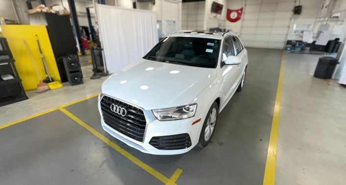 Thumbnail: 2018 Audi Q3 - 1