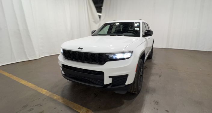 Thumbnail: 2024 Jeep Grand Cherokee L - 1