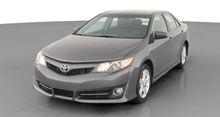 2014 Toyota Camry SE -
                  Indianapolis, IN