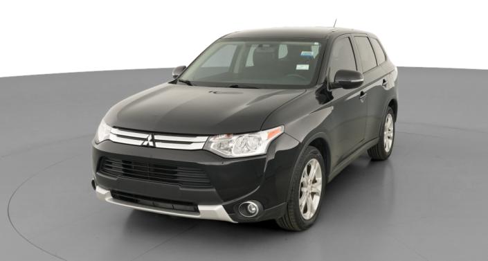 Thumbnail: 2015 Mitsubishi Outlander - 1