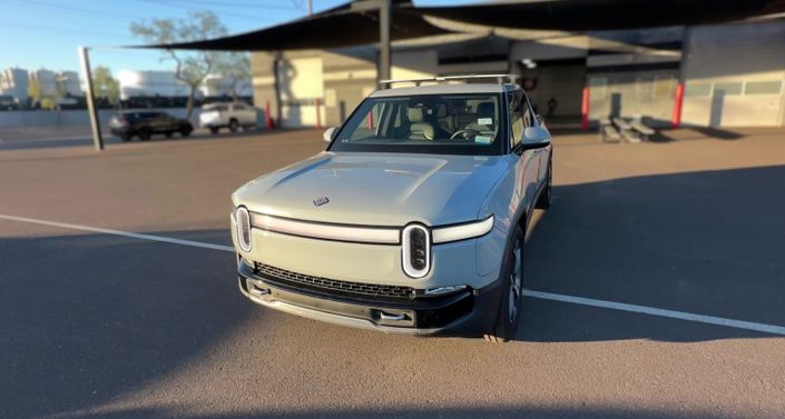 Thumbnail: 2022 Rivian R1T - 1