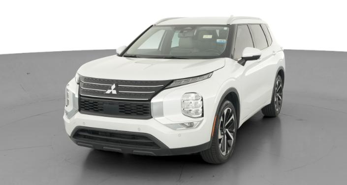 Thumbnail: 2023 Mitsubishi Outlander - 1