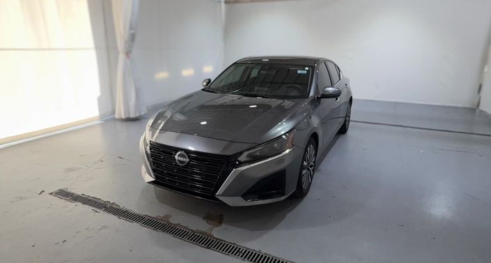 Thumbnail: 2023 Nissan Altima - 1