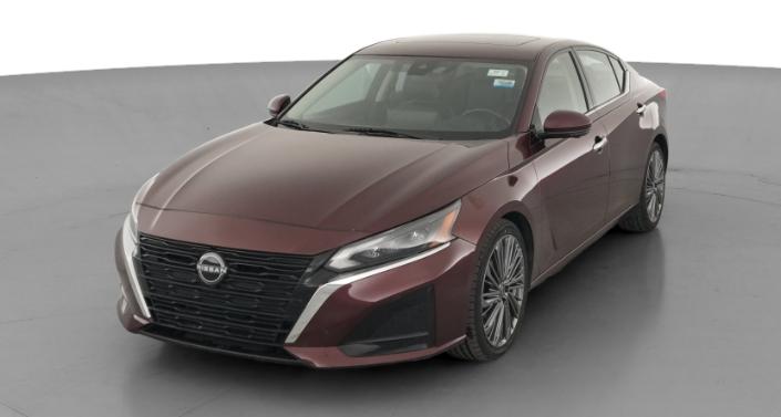 Thumbnail: 2023 Nissan Altima - 1