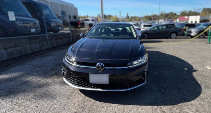 Thumbnail: 2025 Volkswagen Jetta - 1