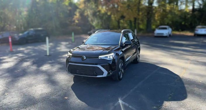 Thumbnail: 2025 Volkswagen Taos - 1