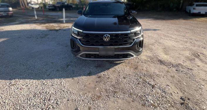 Thumbnail: 2025 Volkswagen Atlas - 1