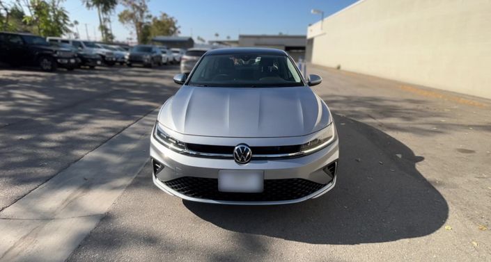 Thumbnail: 2025 Volkswagen Jetta - 1