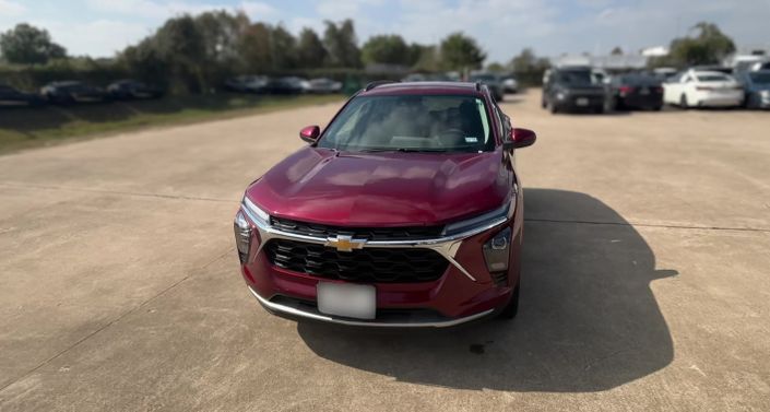 Thumbnail: 2025 Chevrolet Trax - 1