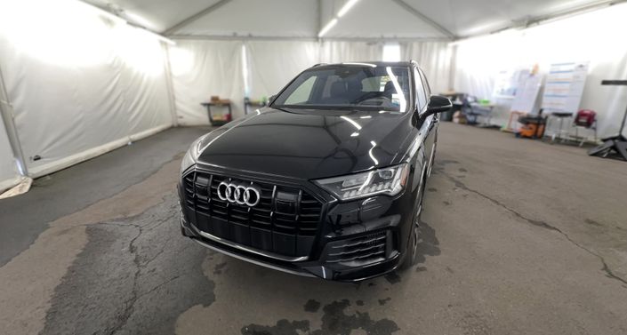 Thumbnail: 2020 Audi Q7 - 1