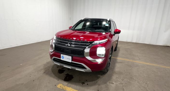 Thumbnail: 2023 Mitsubishi Outlander - 1